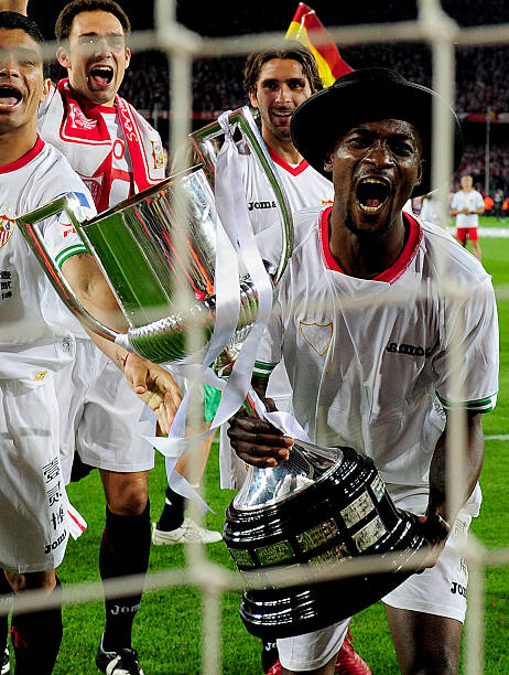 金牌收入囊 金牌收入囊