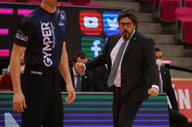 采访时坦言 采访时坦言