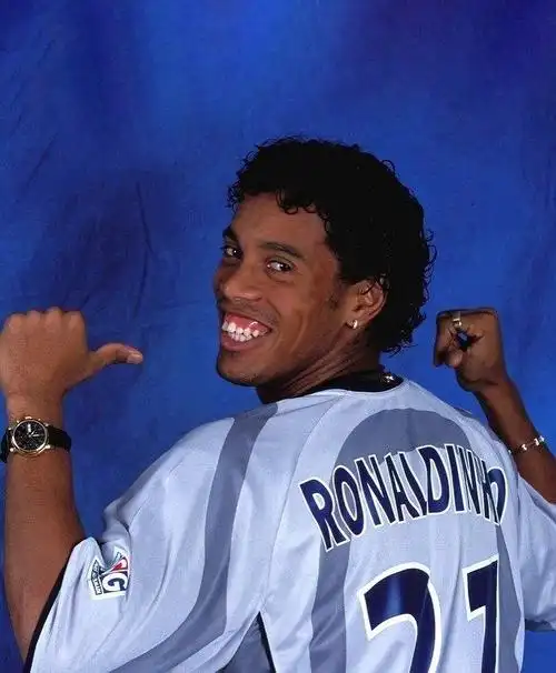 阿尔马达的 阿尔马达的