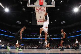 帮助球队拿 帮助球队拿