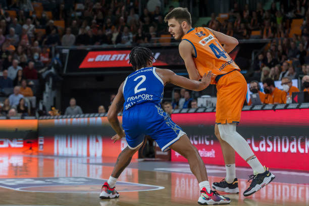 一些国际大 一些国际大