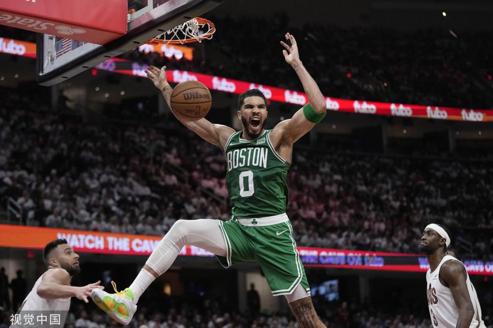 易让胜利拱 易让胜利拱